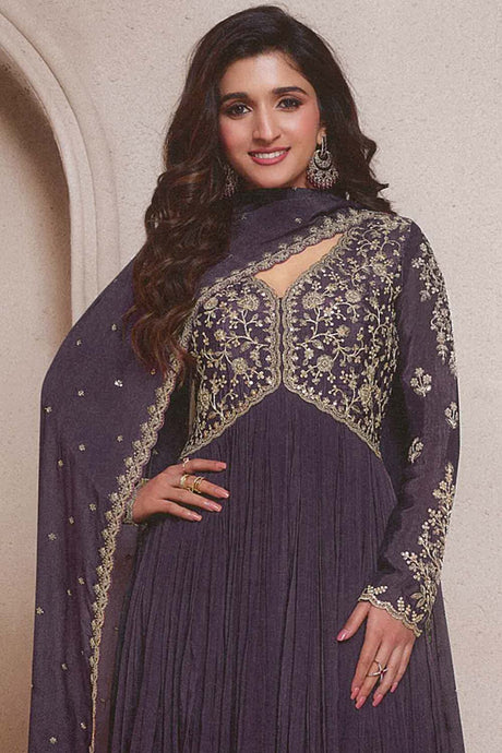 Lavender Silk Embroidered Full Sleeve Round Neck Pakistani Salwar Kameez