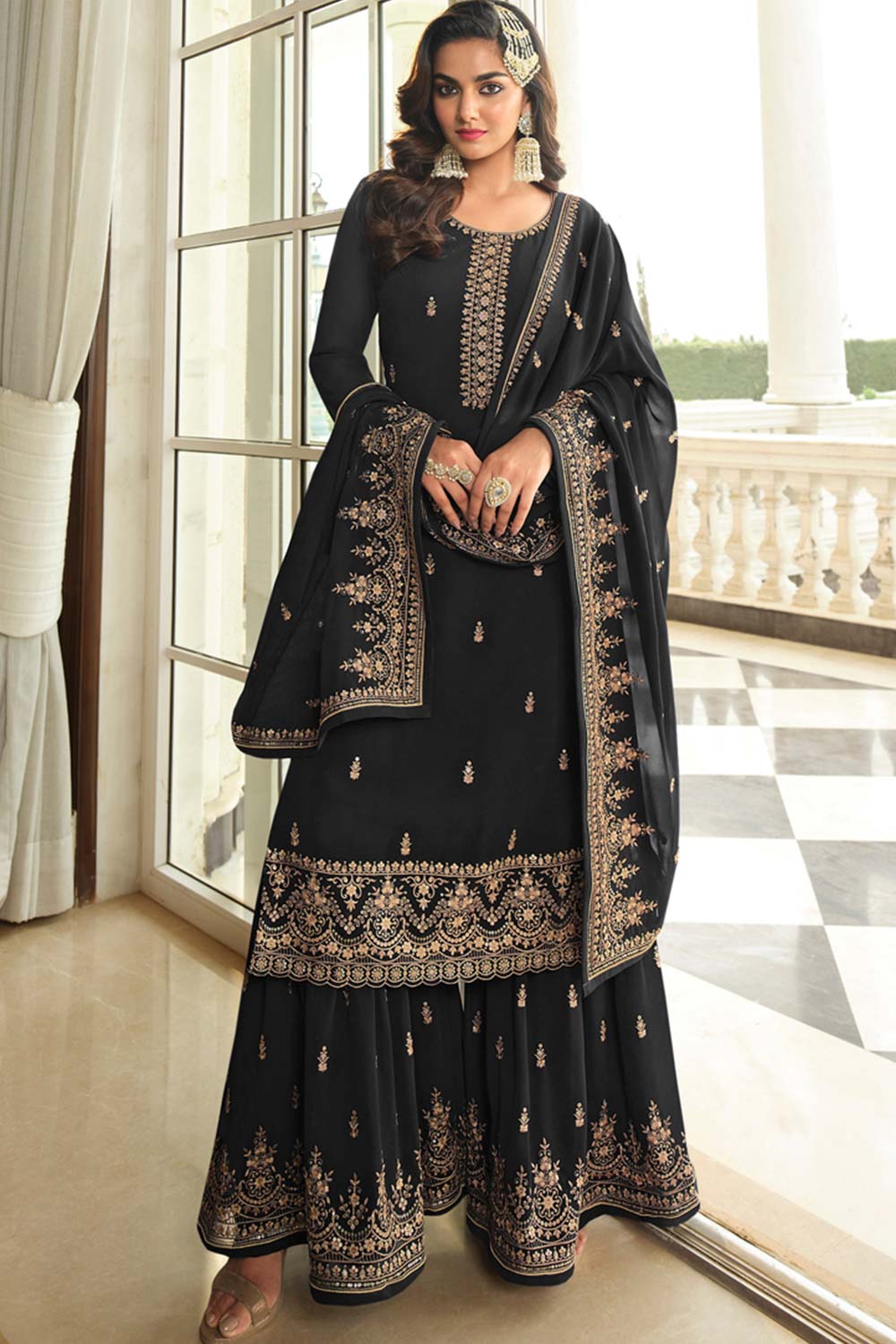 Black Georgette Embroidered Round Neck Salwar Kameez