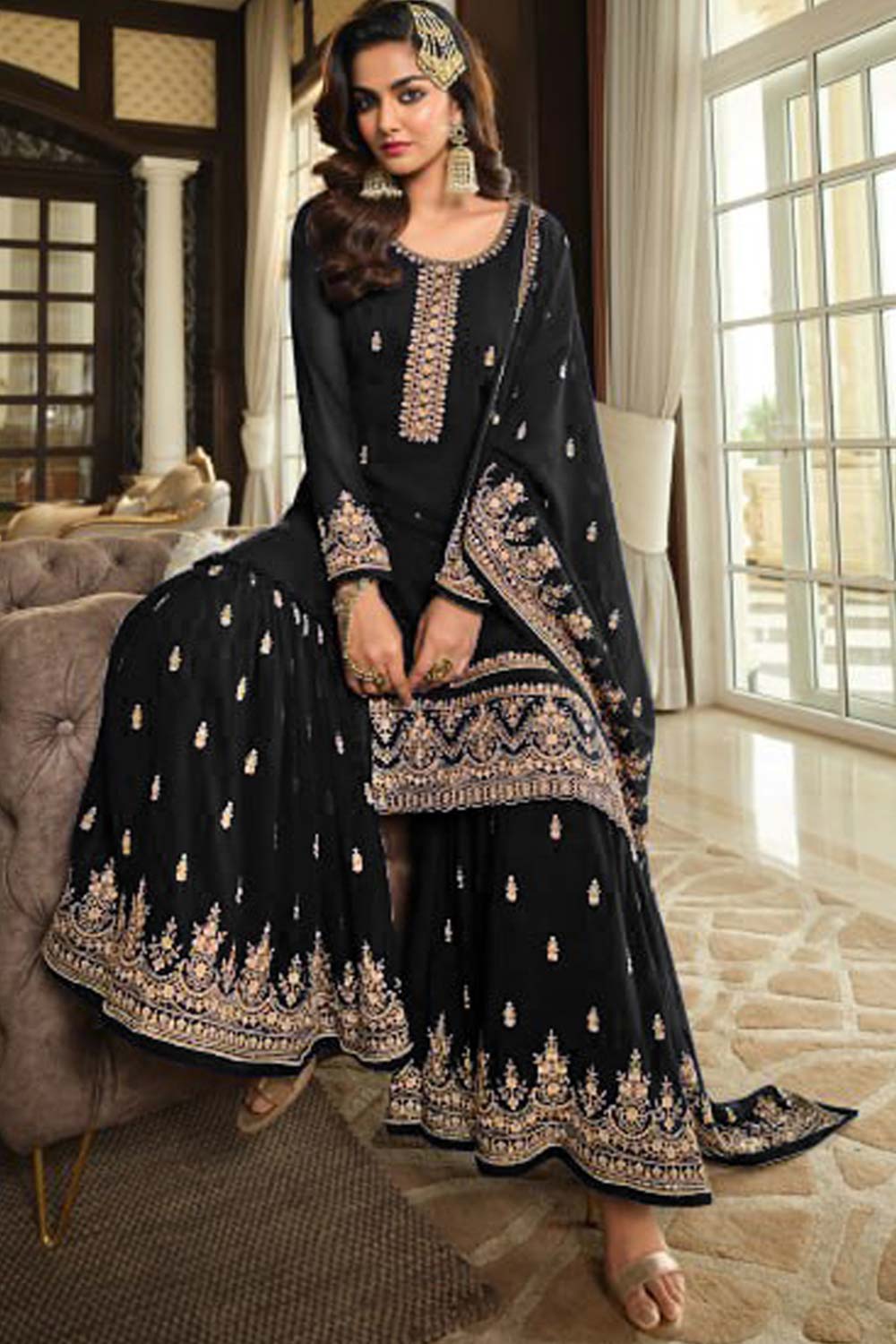 Black Georgette Embroidered Round Neck Salwar Kameez