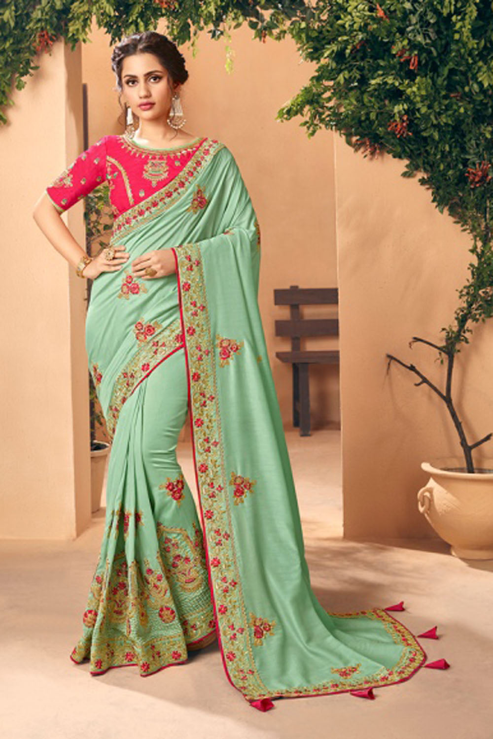 Art Silk Saree In Green