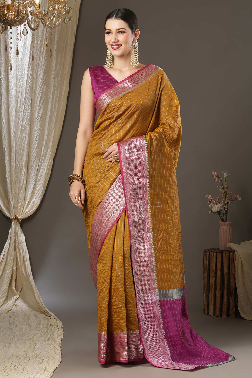 Mustard Aura Silk Checkered Woven Design Taant Saree