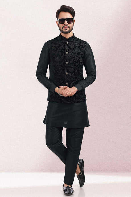 Buy Men's Black Valvet Embroidered Kurta Pajama Set  Online