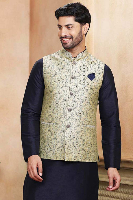 Buy Men's Black Jacquard Banarasi Silk Embroidered Kurta Pajama Jacket Set  Online - Back