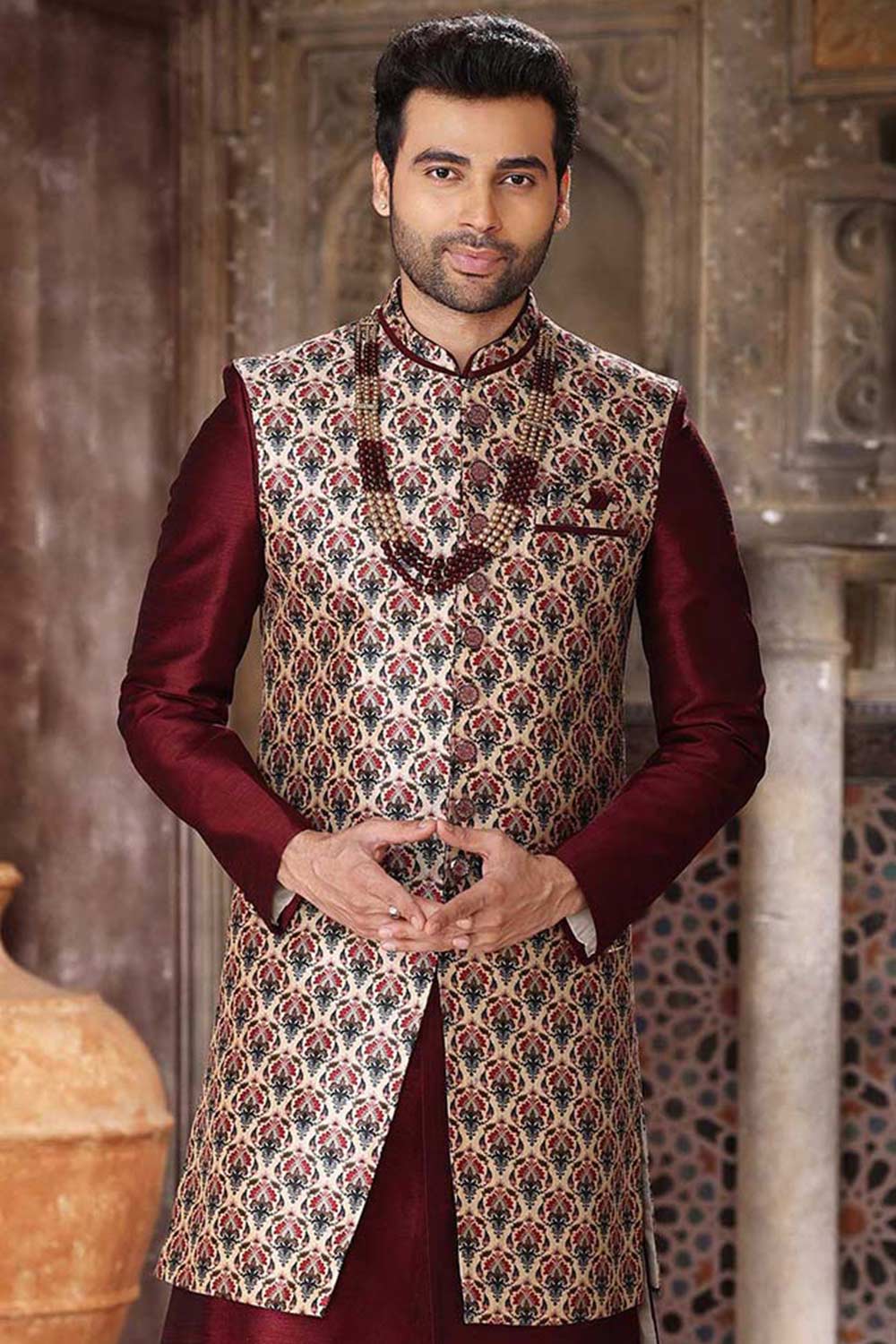 Buy Men's Black Art Silk Sequin Embroidered Kurta Pajama Jacket Set  Online - Back