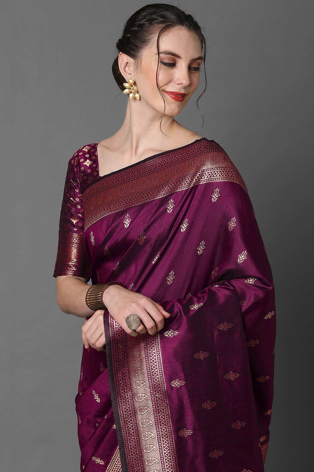 Magenta Silk Blend Ethnic Motif Woven Design Banarasi Saree