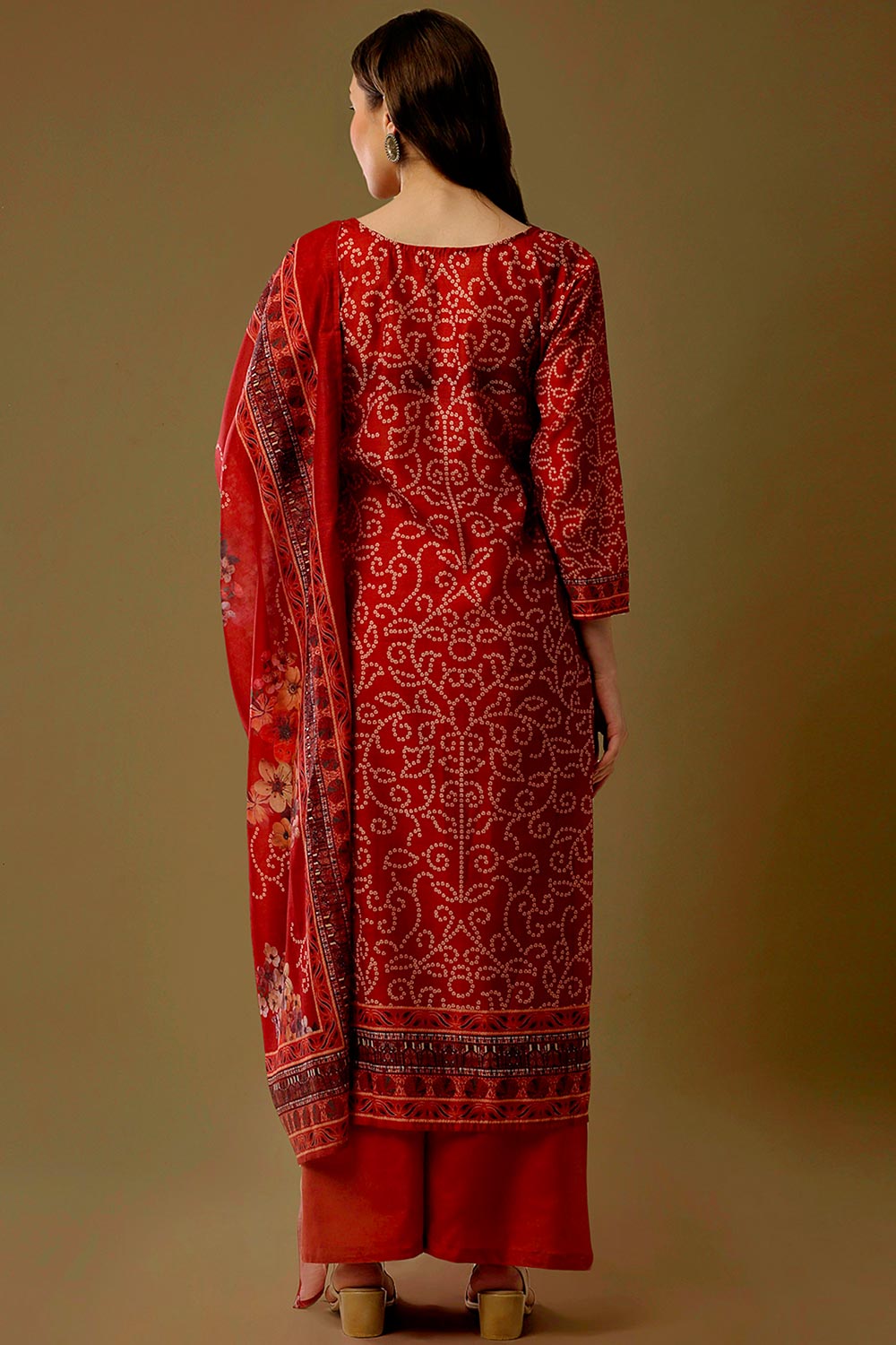 Buy Maheshwari Art Silk Bandhani Printed Salwar Suit in Red Online - Back