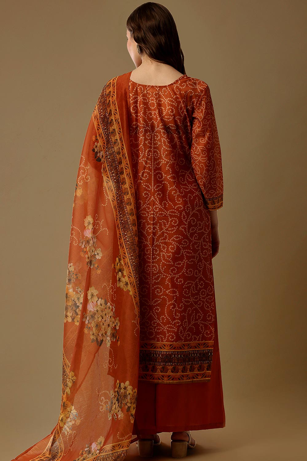 Buy Maheshwari Art Silk Bandhani Printed Salwar Suit in Rust Online - Back