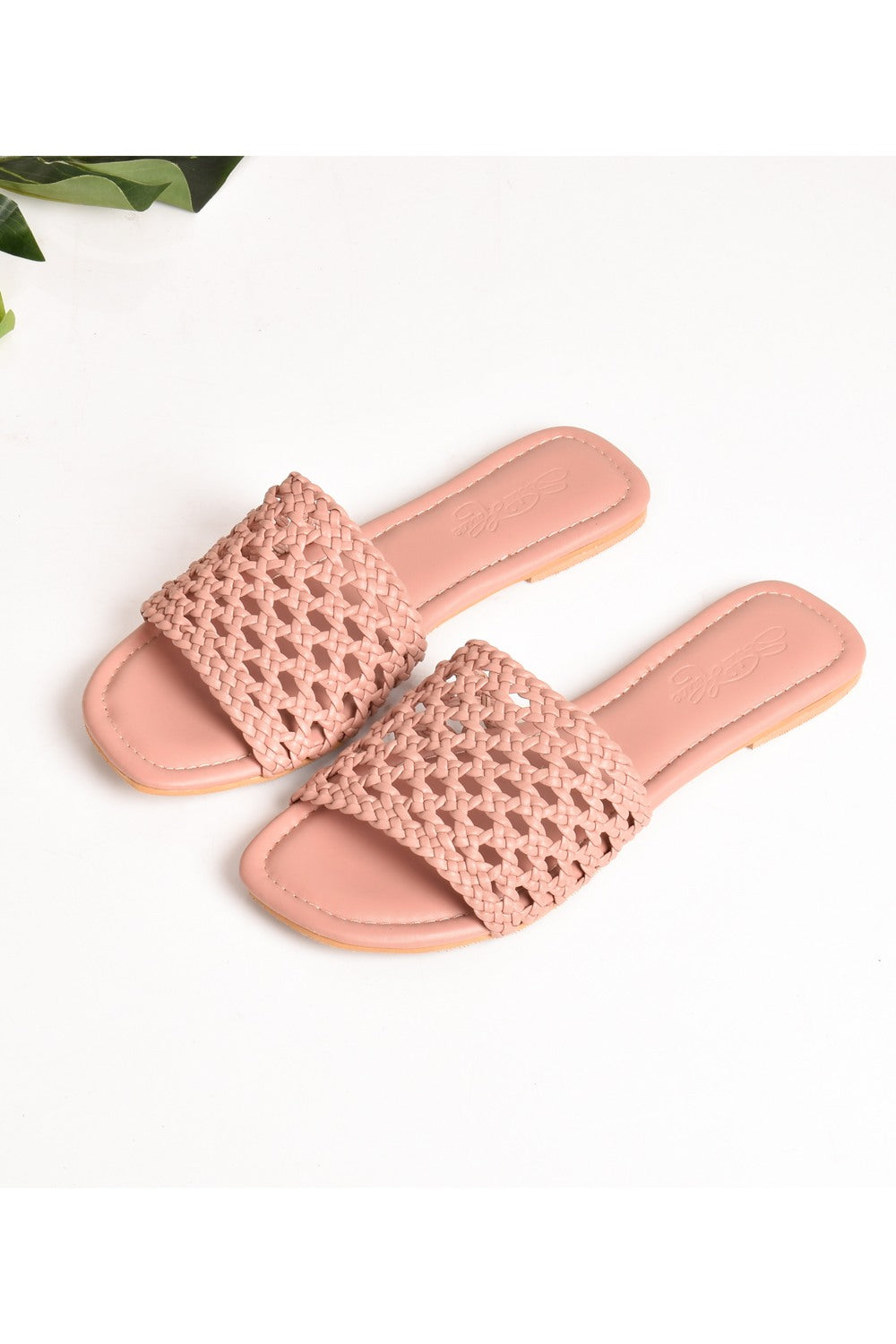 Flat Sandals for ladies