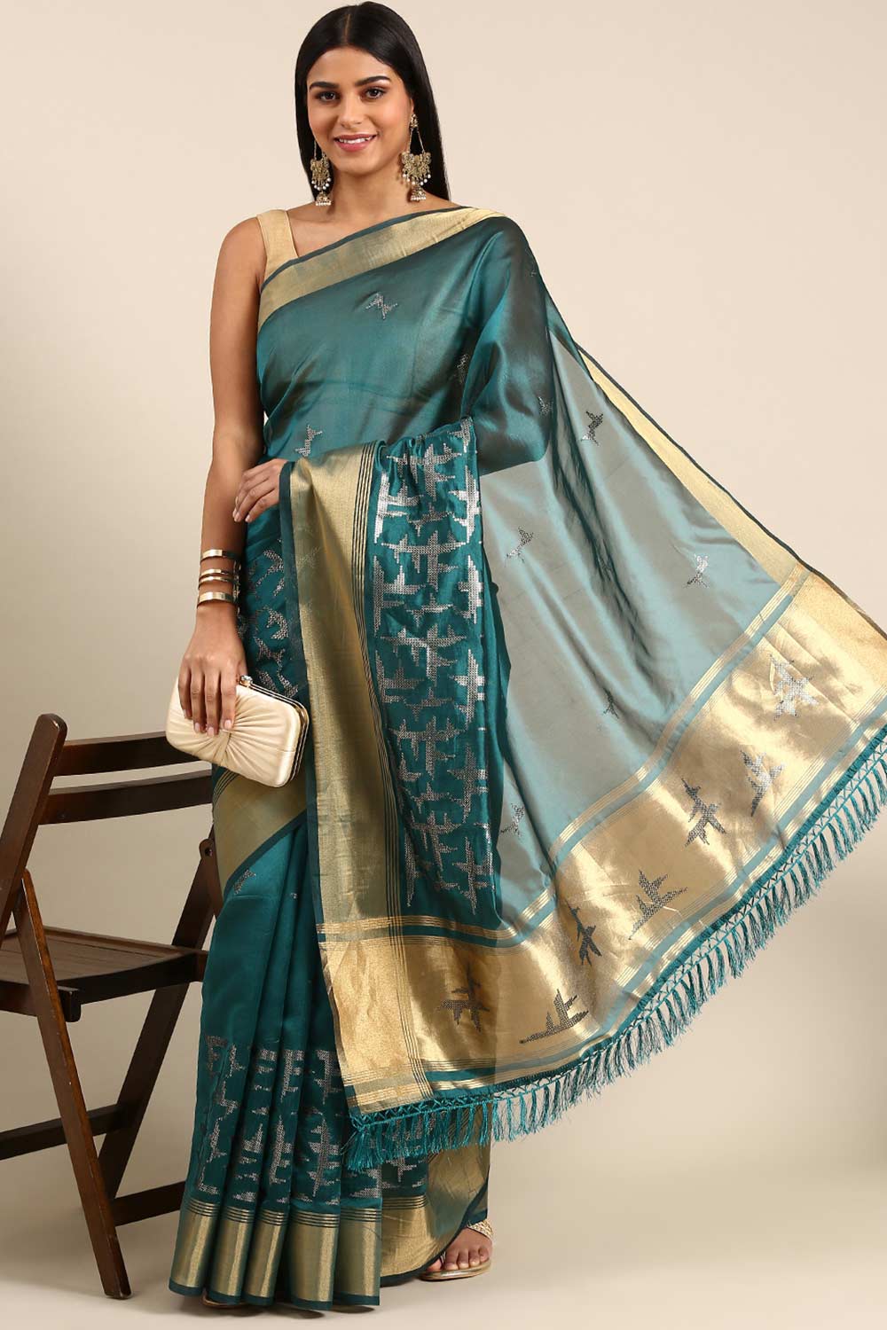 Green Silk Blend Abstract Embroidered Saree