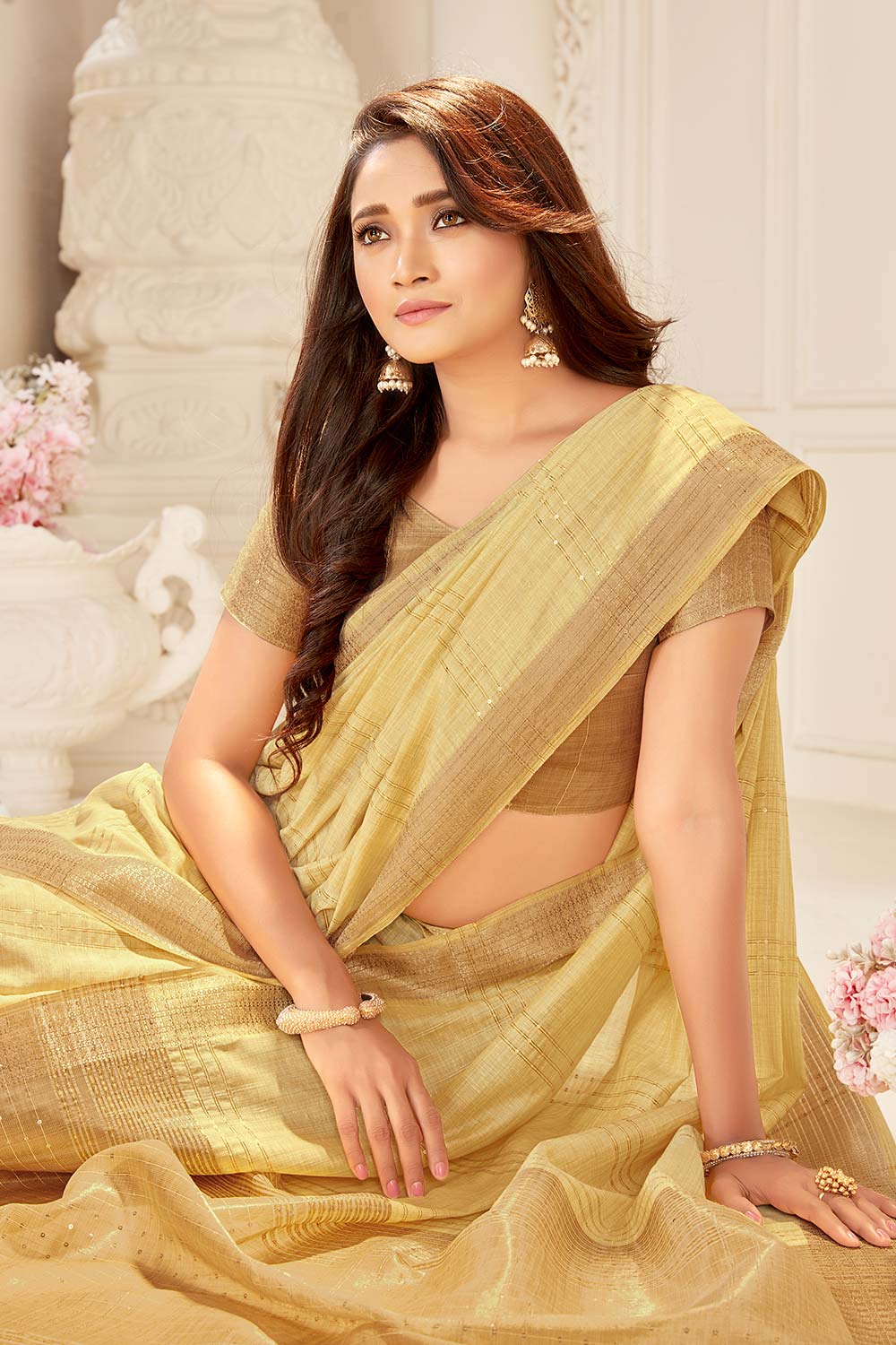 Buy Blended Cotton Woven Saree in Beige - Back