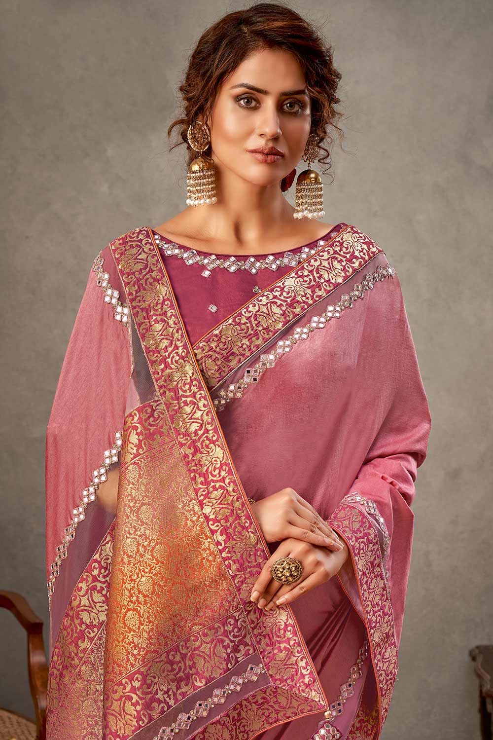 Buy Art Silk Woven Saree in Pink 