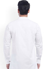 Buy Men's Blended Cotton Solid Kurta in White Online - Back