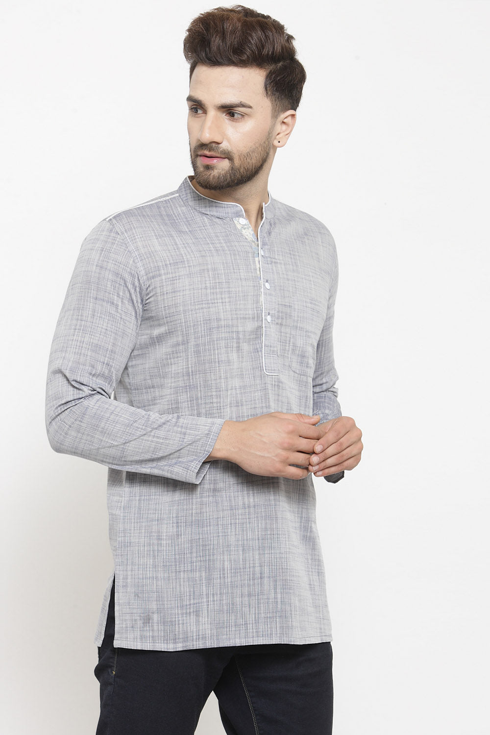 Men's Blended Cotton Short Kurta In Grey