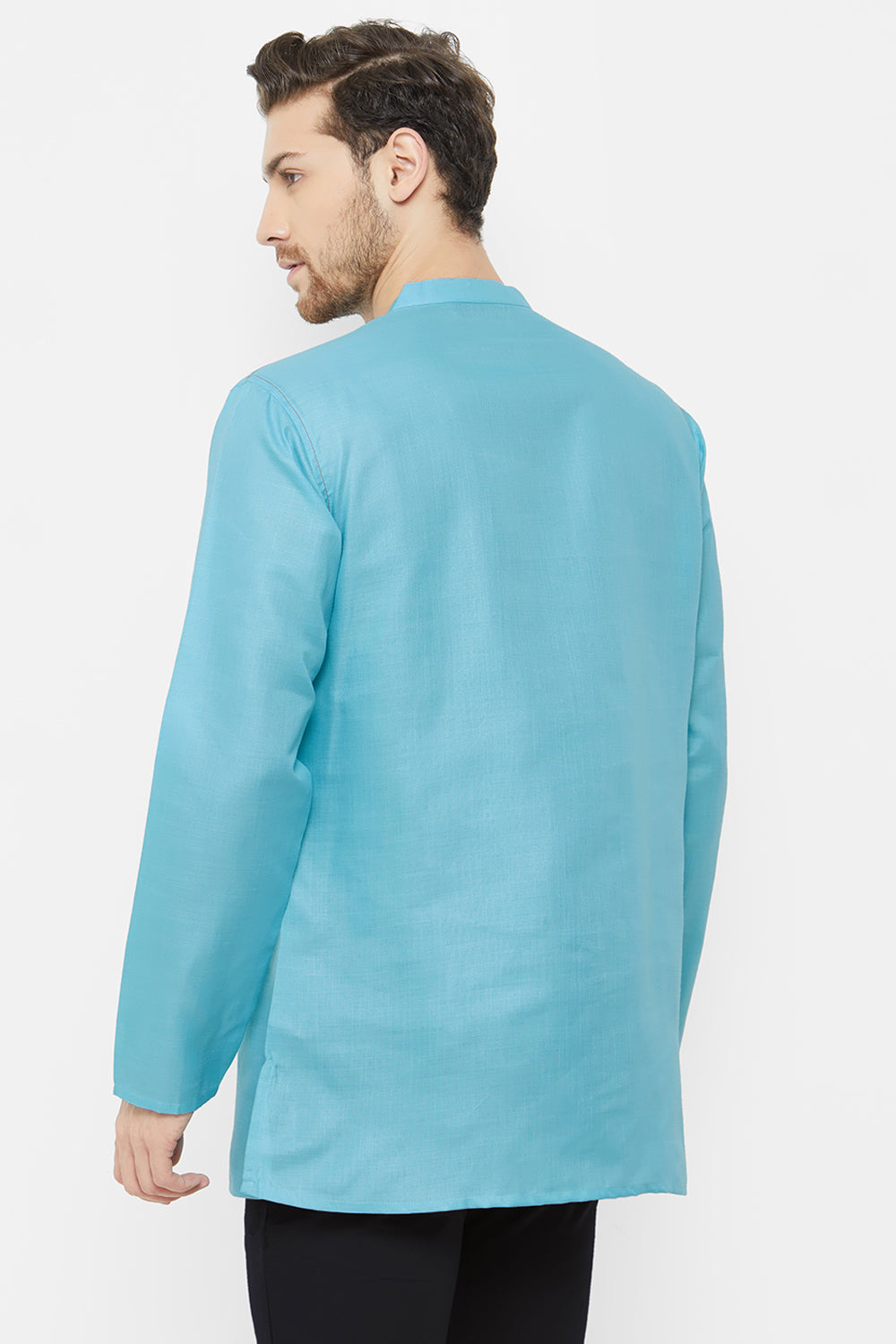 Men's Blended Cotton Short Kurta In Sky Blue