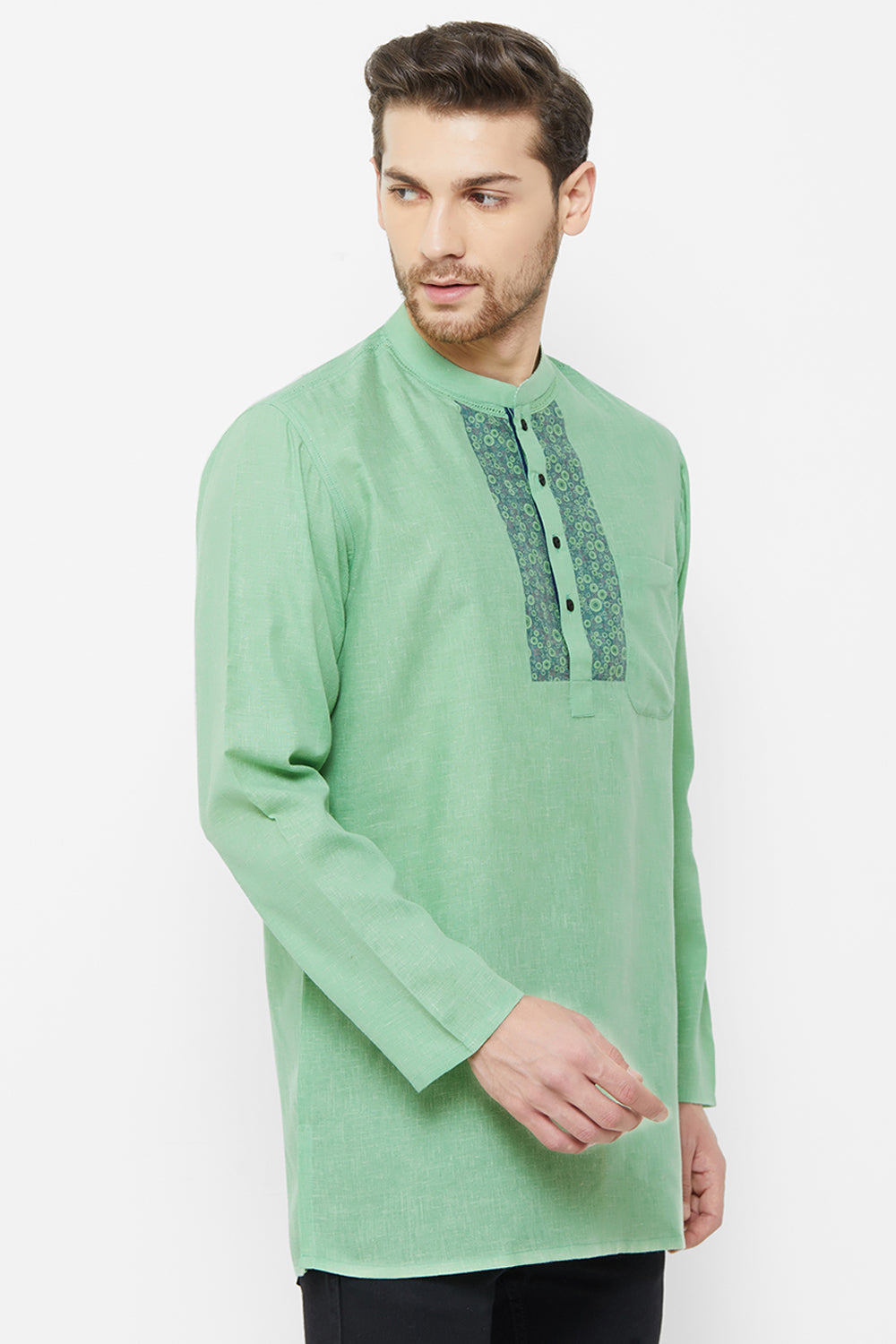 Men's Blended Cotton Short Kurta Top In Green