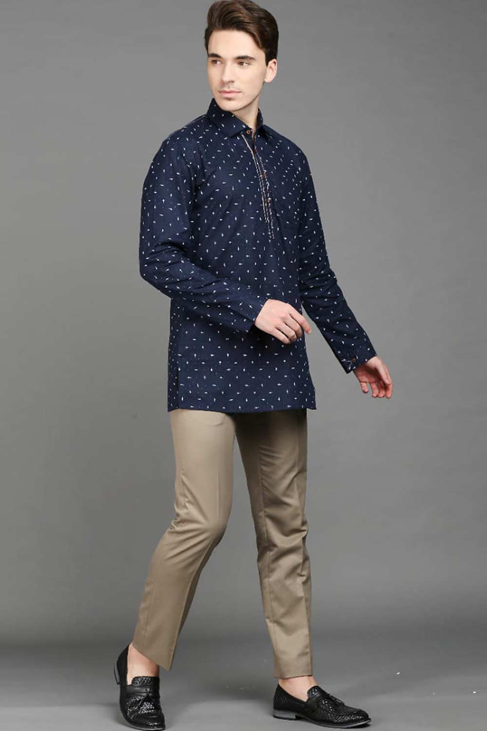 Men's Navy Blue Cotton Solid Full Sleeves Short Kurta