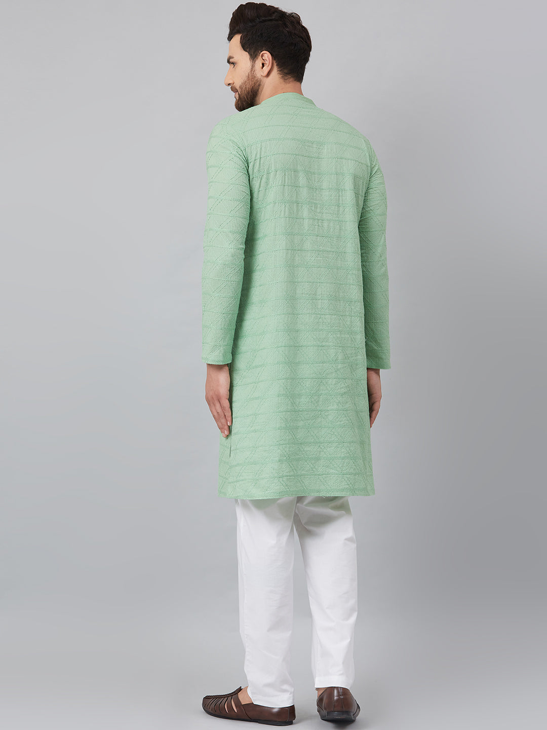 Buy Men's Green Cotton Chikankari Embroidered Kurta Pajama Set Online - Back