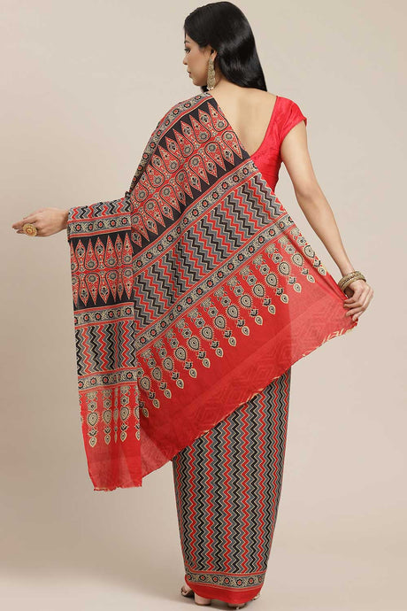 Buy Blended Cotton Block Printed Saree in Red Online - Back