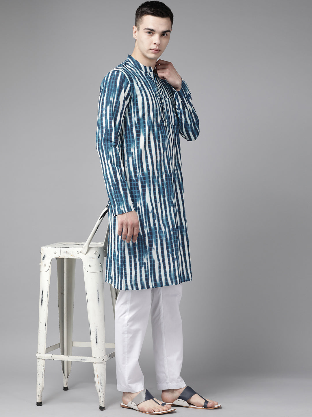 Buy Men's Blue Pure Cotton Printed Kurta Pajama Set Online