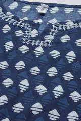 Buy Pure Cotton Batik Printed Kurta Top in Navy Blue Online - Side