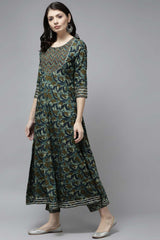 Green Pure Cotton Bijia Lace And Sequin And Thread Kurta Set - Right Side