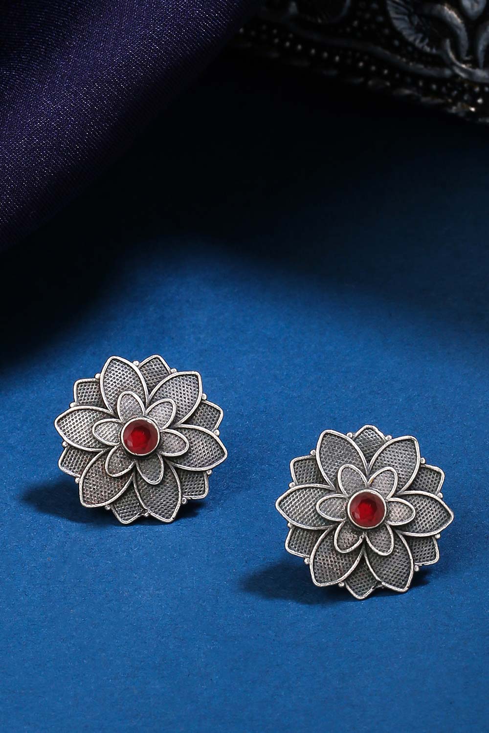 Buy Silver Plated Oxidised Floral Studs Online
