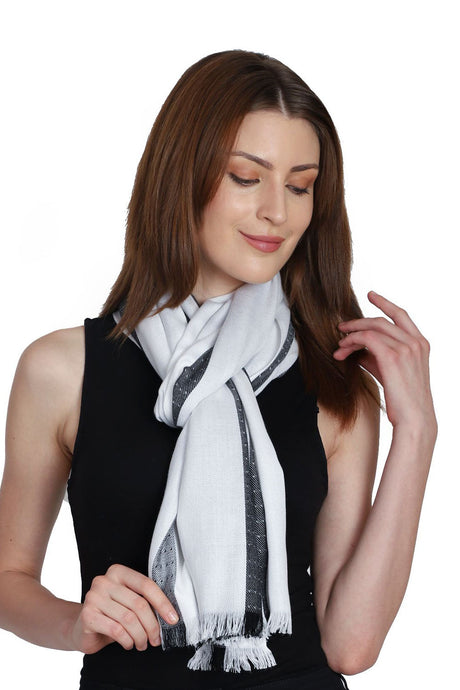 Viscose Stole in Black And White