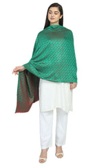 Modal Shawl In Green And Red