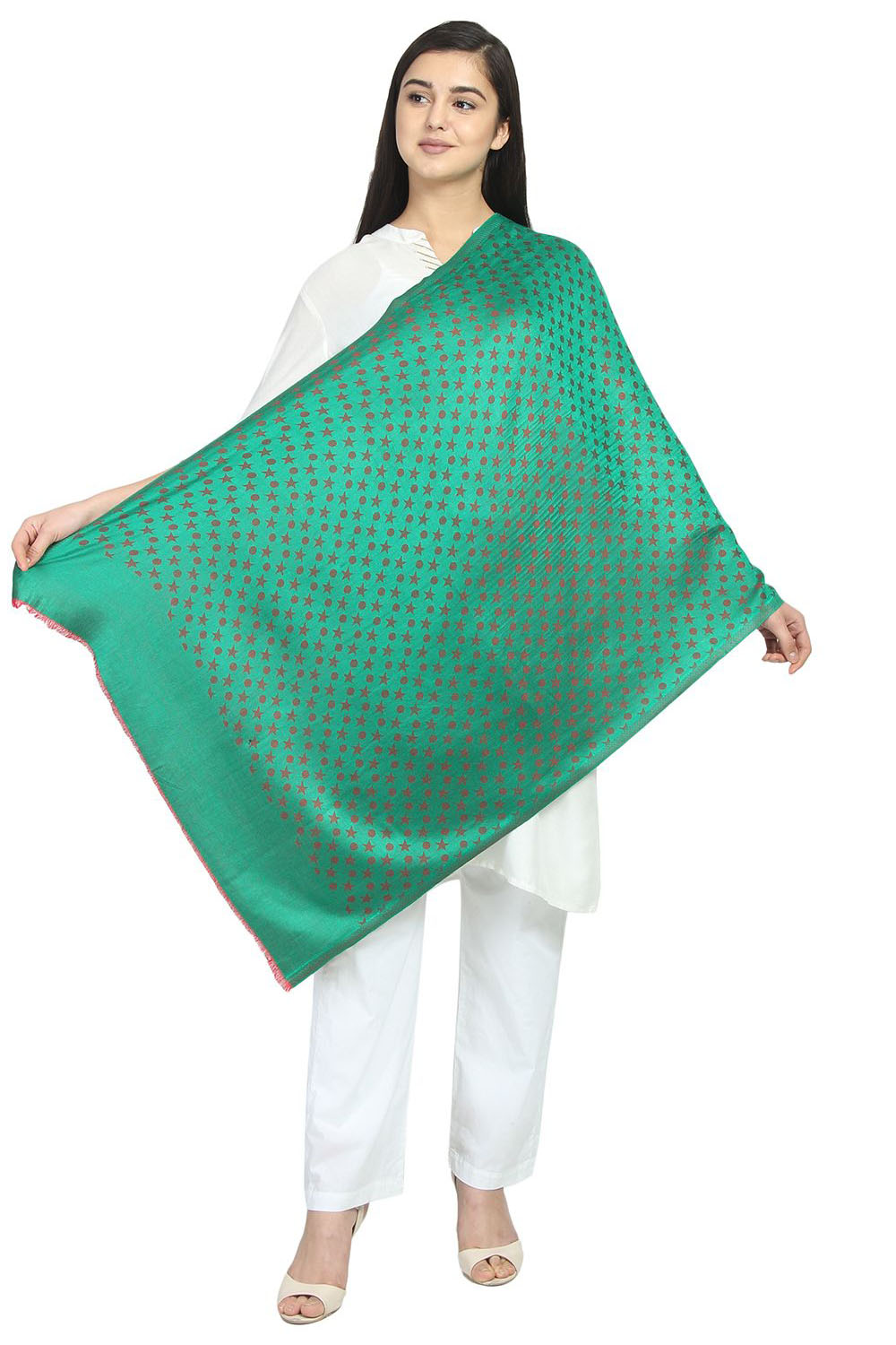 Modal Shawl In Green And Red