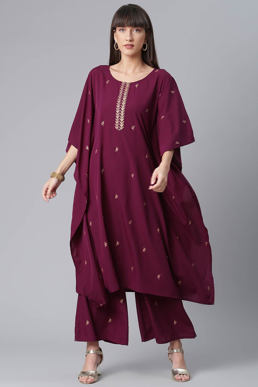 Women Crepe Wine Glitter Print Kaftan With Palazzo