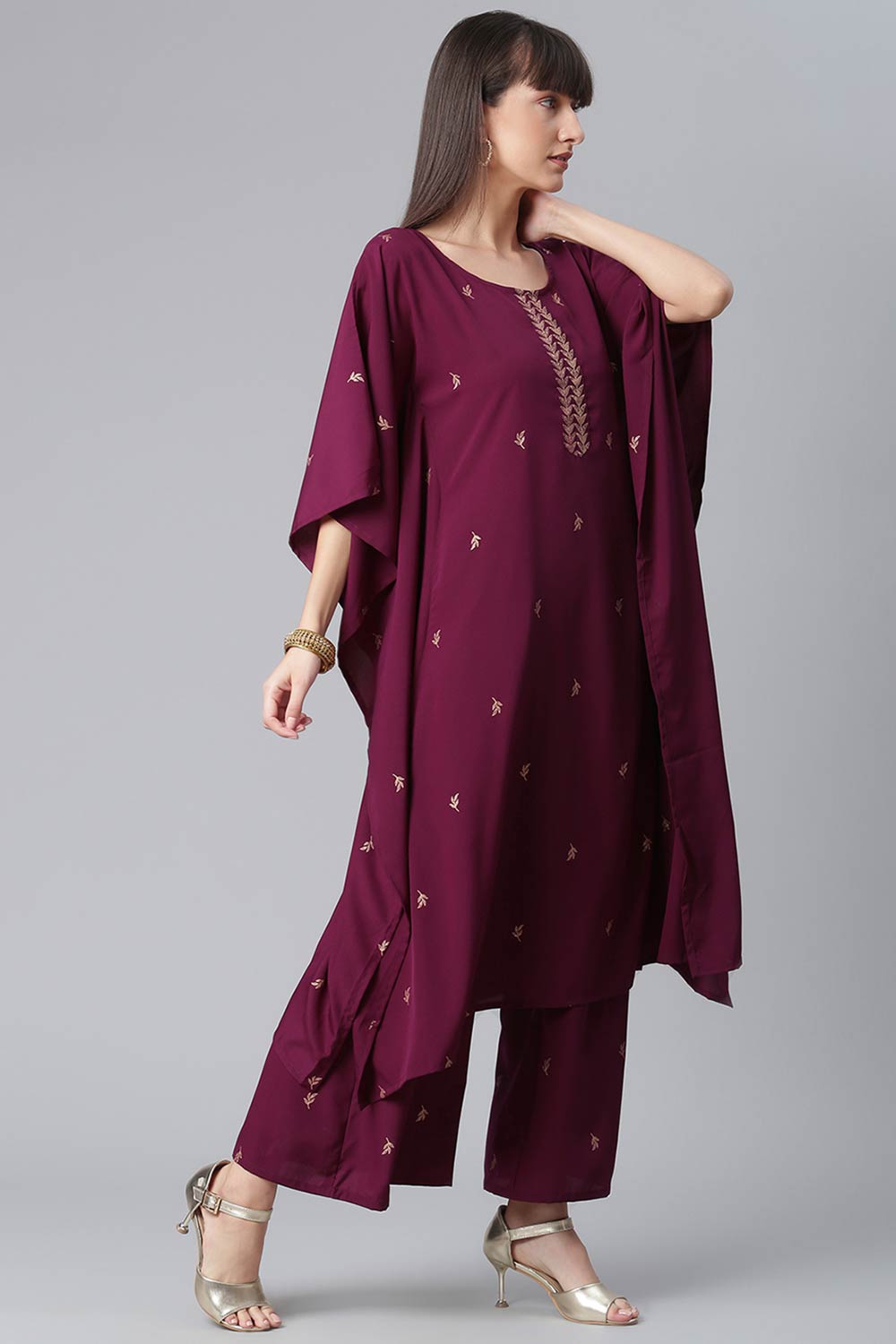 Women Crepe Wine Glitter Print Kaftan With Palazzo