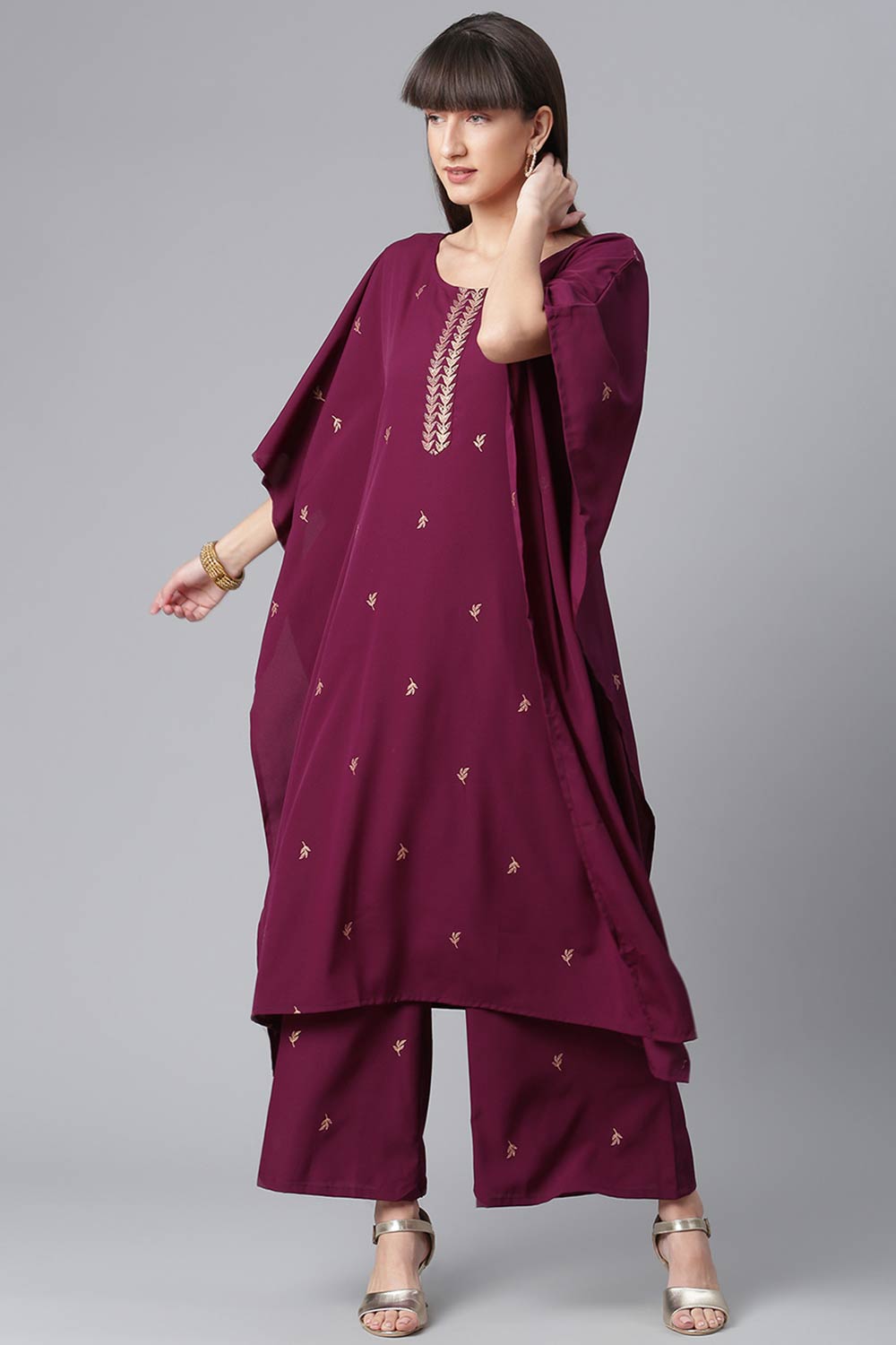 Women Crepe Wine Glitter Print Kaftan With Palazzo