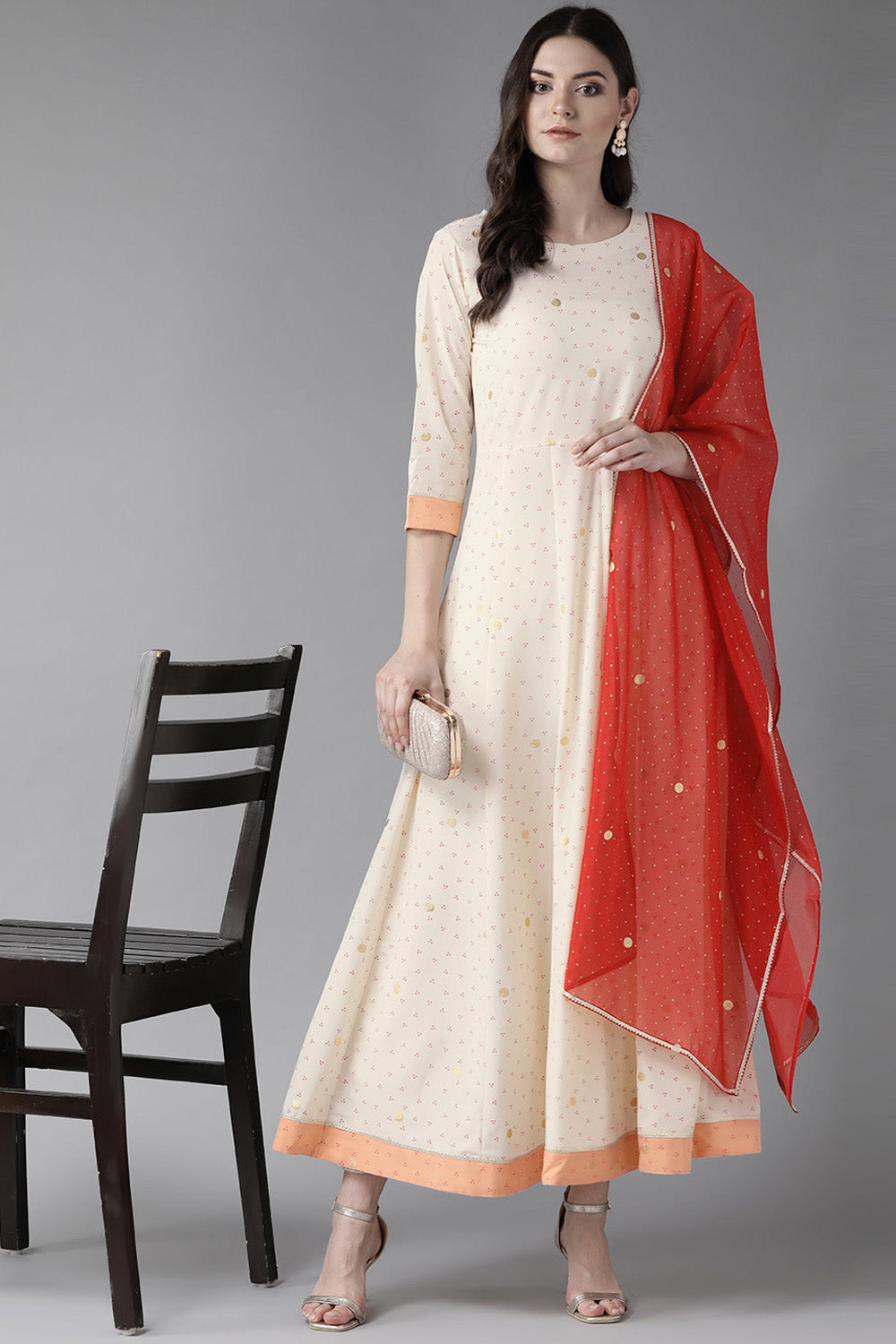 Crepe Foil Print Kurta Set In Cream