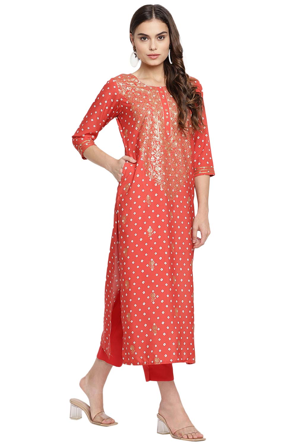 Buy Crepe Foil Print Suit Set in Red - Side