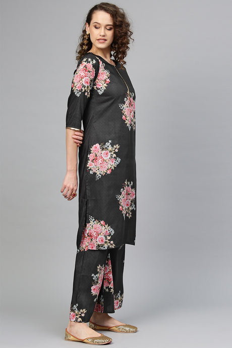 Shop Woman's  Muslin Digital Print Kurta Set in Black At KarmaPlace