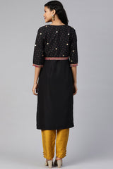 Crepe Solid Kurta With Jacket In Black