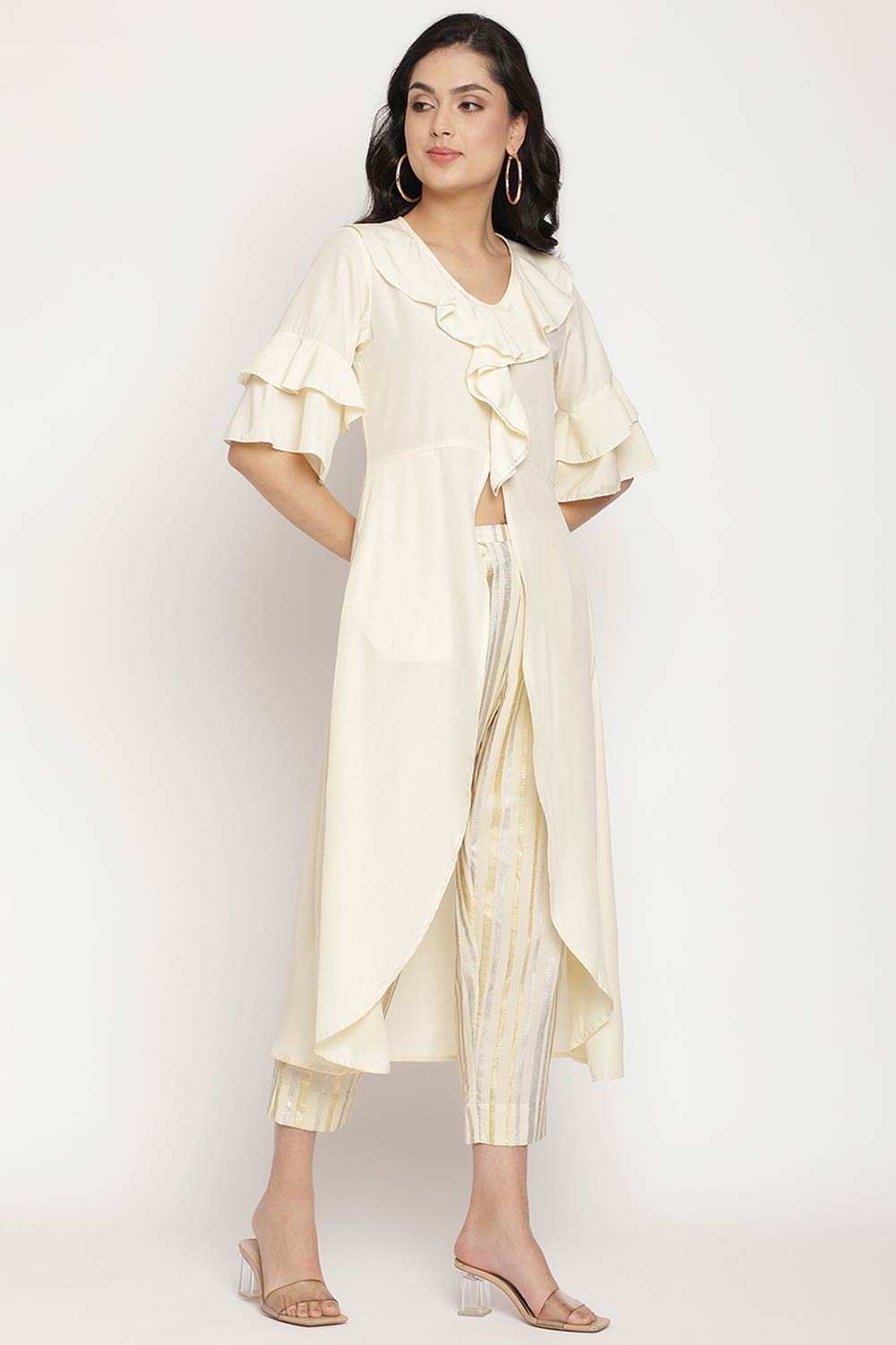 Women Off White Layered Kurta With Trousers