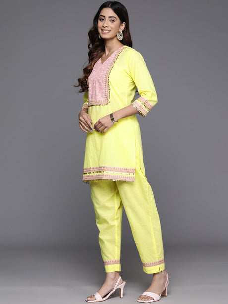 Women's Yellow Pure Cotton Printed Kurti With Pant