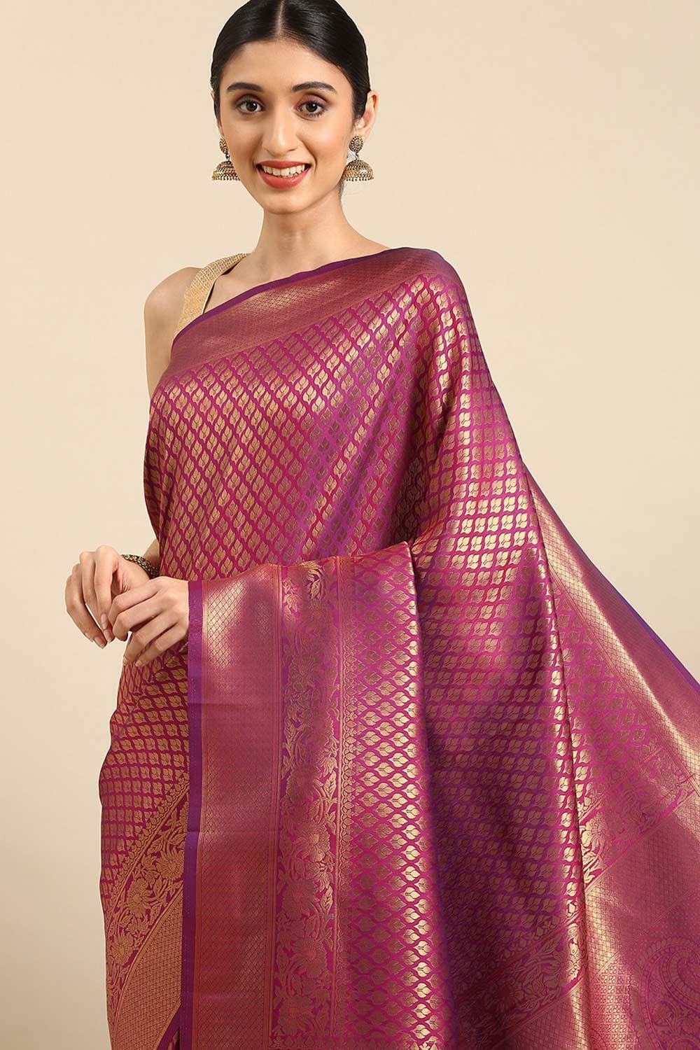 Buy Vine Kanjeevaram Silk Woven Saree Online