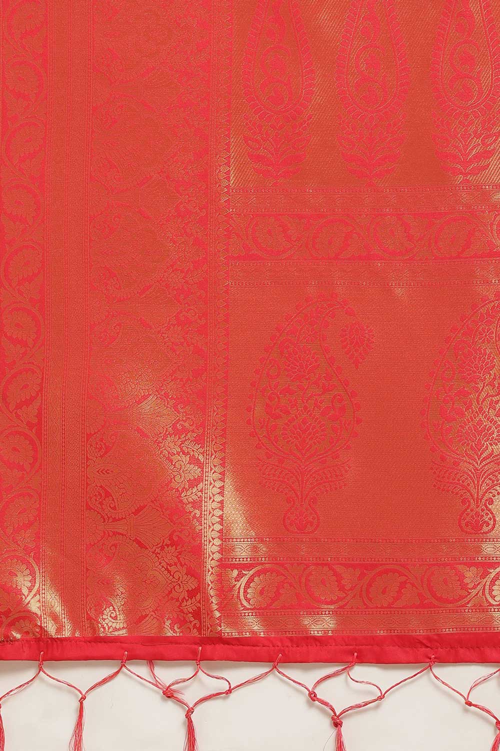 Kanjivaram Litchi Silk Woven Saree In Red