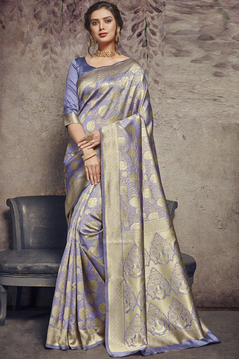 Art Silk Woven Saree In Light Violet