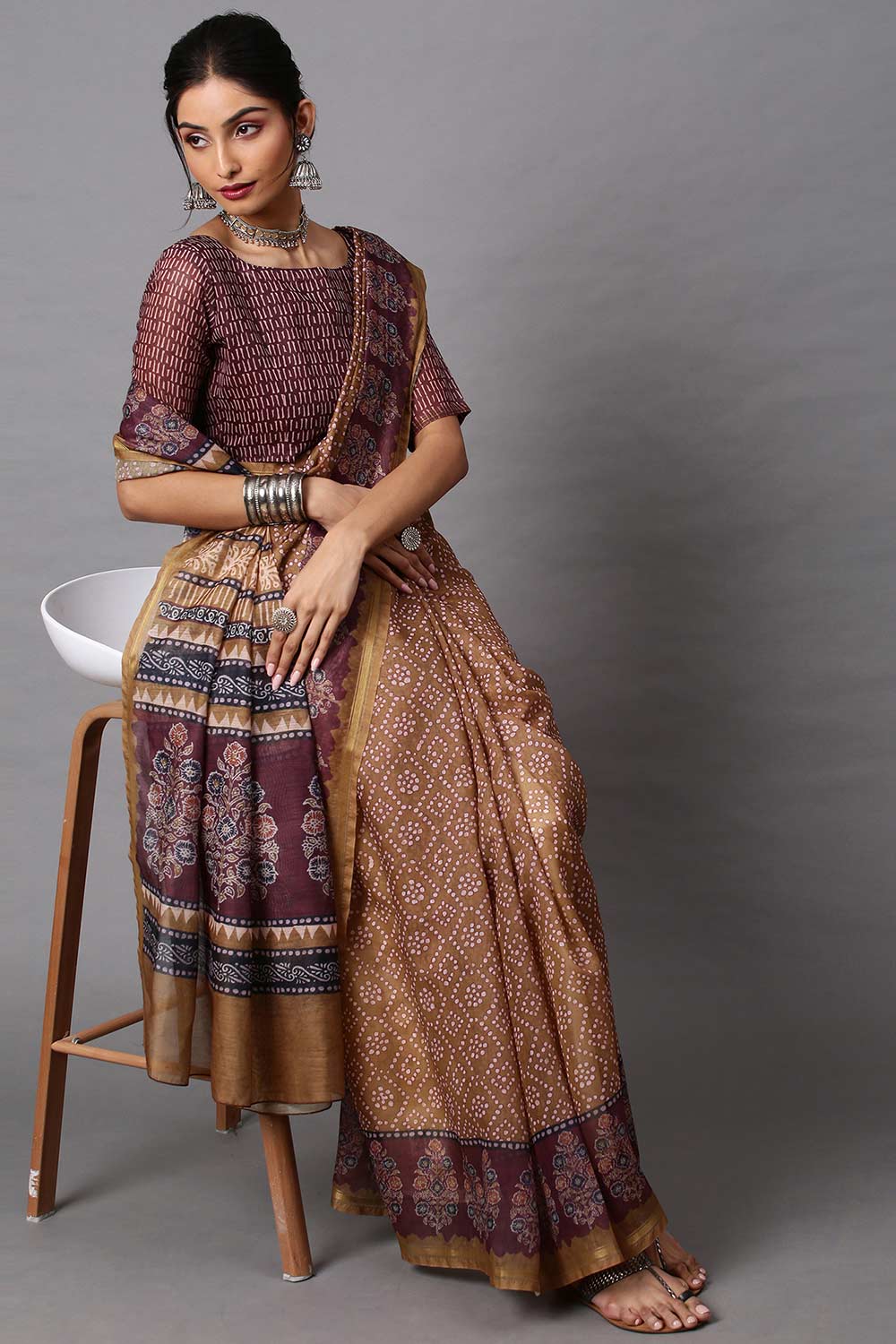 Beige Linen Blend Block Print Saree