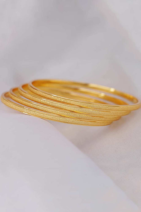 Buy Women's Copper Gold Plated Bangle Set in Gold Online - Back