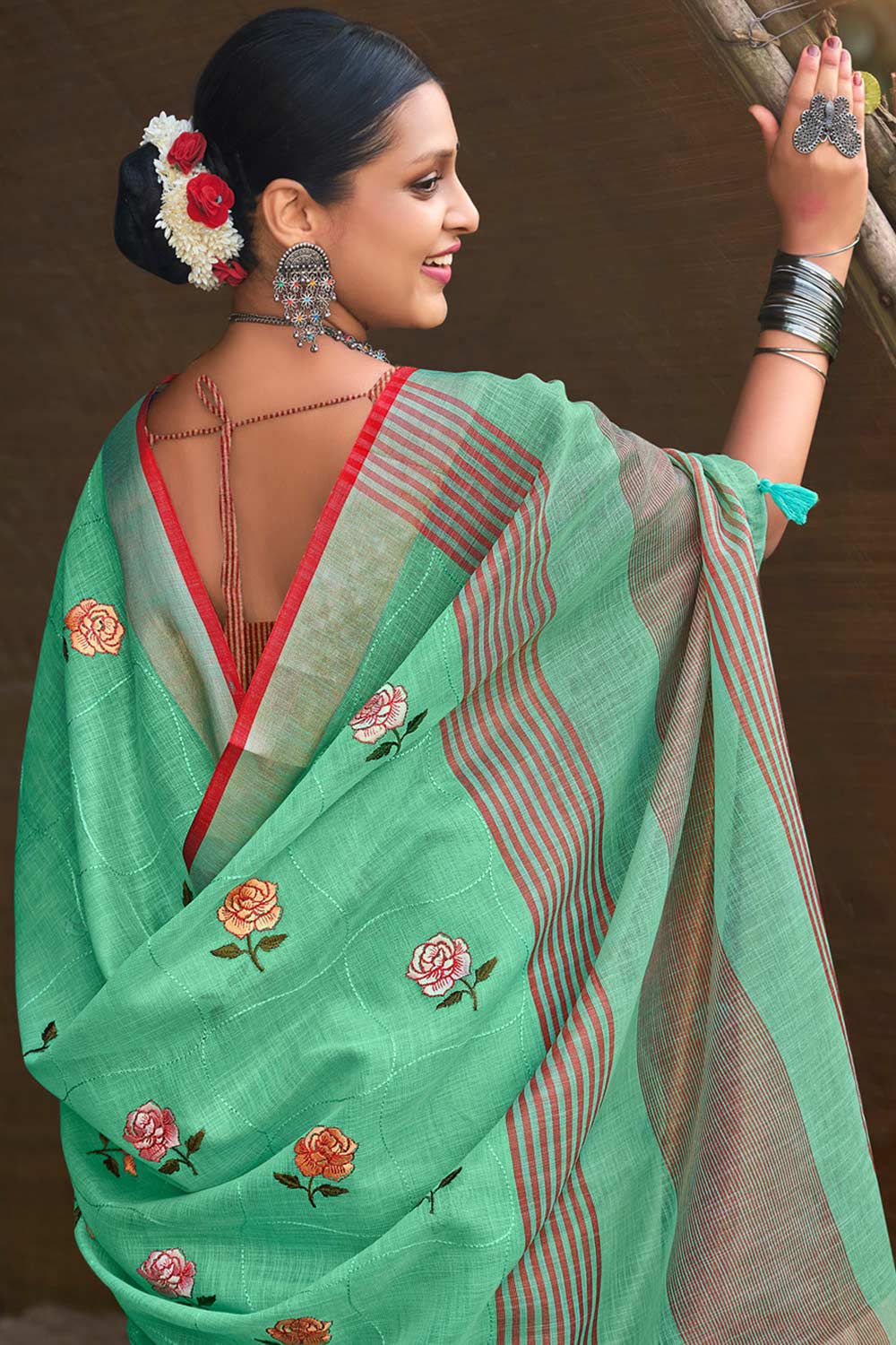 Sea Green Linen Woven Saree