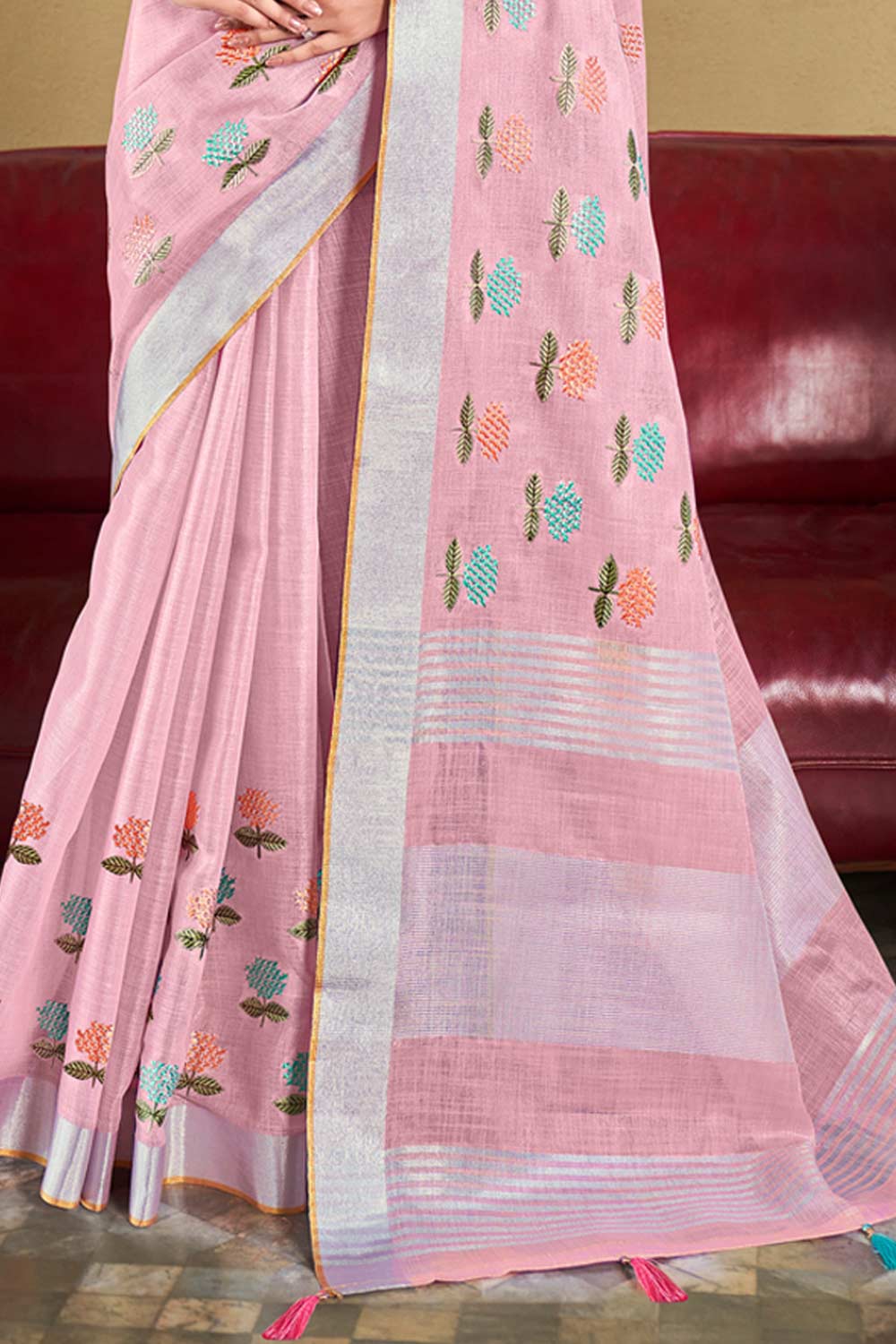 Light Pink Linen Woven Saree