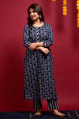 Buy Cotton Printed Kurta Set in Blue