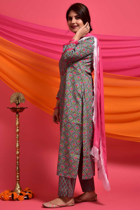 Buy Cotton Floral Print Kurta Set in Pink - Front