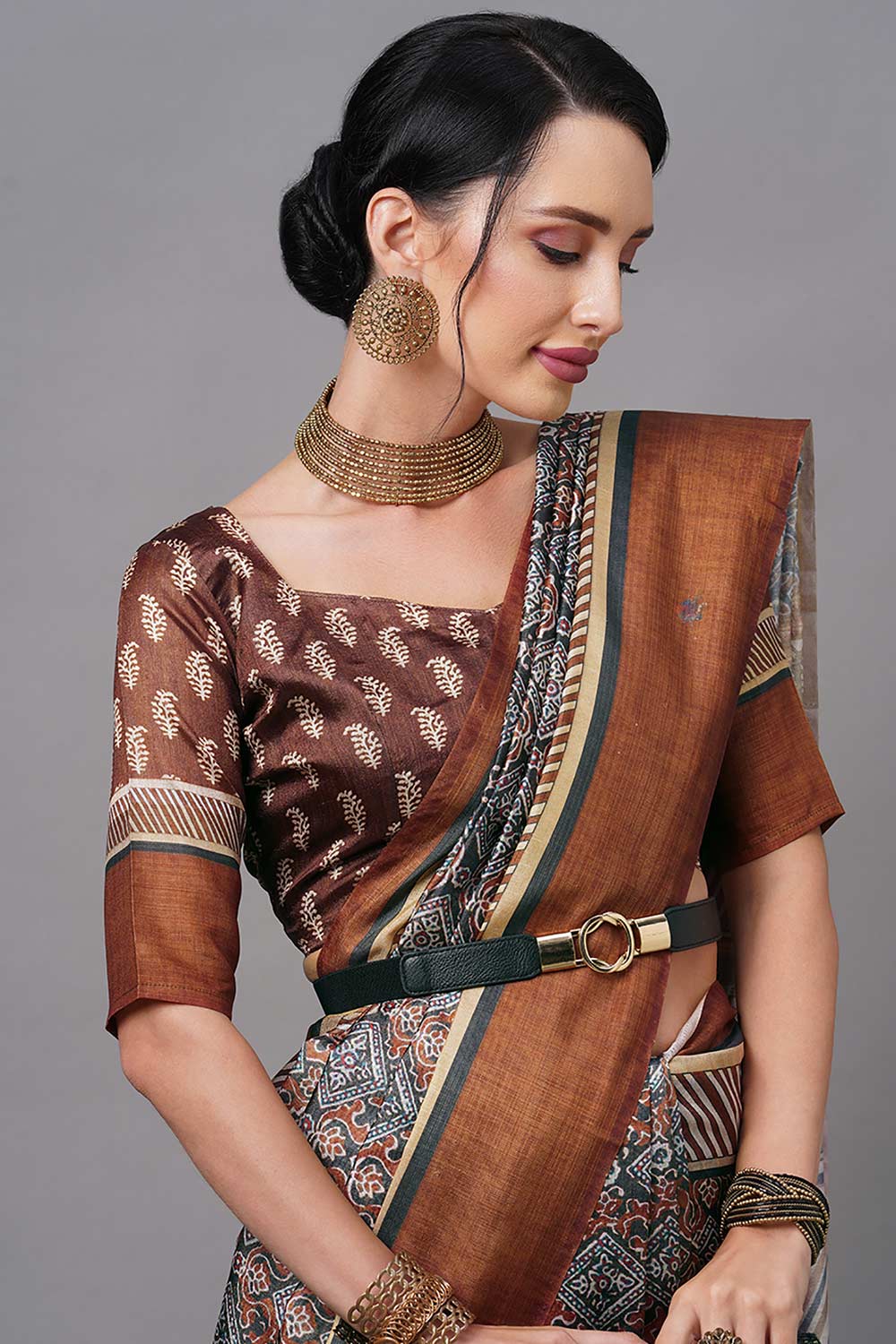 Linen Blend Dark Green Digital Print Designer Saree