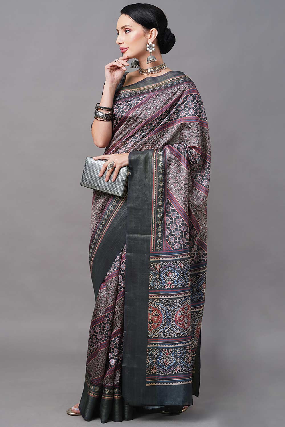 Linen Blend Black Digital Print Designer Saree