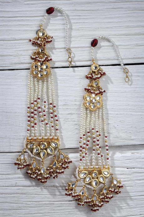 Red And White Gold-Plated Kundan And Pearls dangler Earring